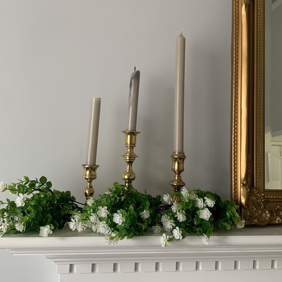 Faux greenery set of 3  stems white flowers home Decor spring summer - Picture 8 of 14